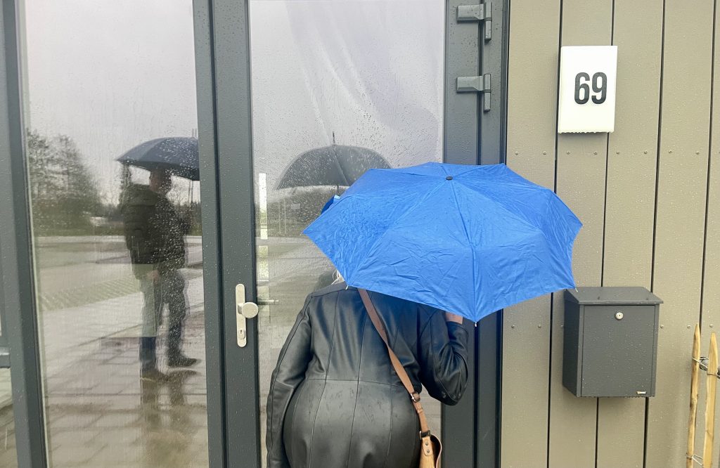 Koekeloer middag in Haansverg Veldbloemenhof
